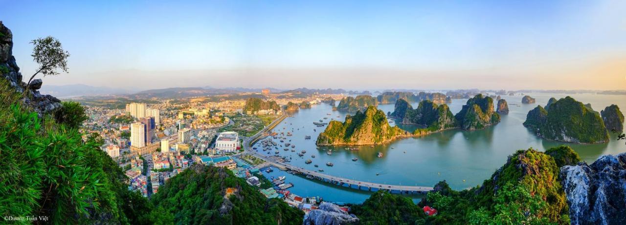 Bbq Hostel Ha Long Buitenkant foto